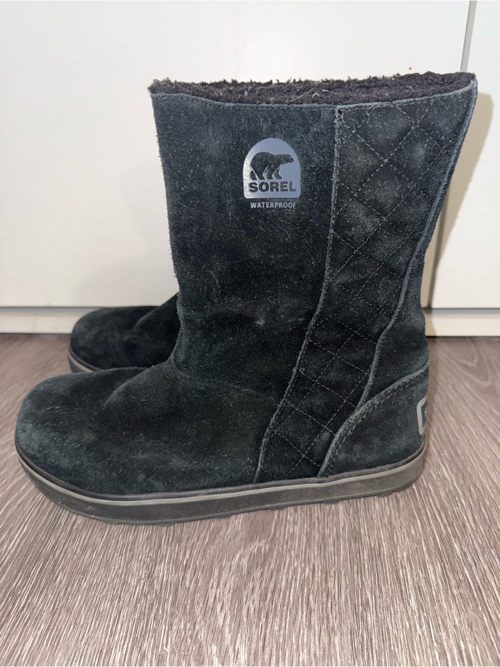 Sorel Glacy Waterproof Winter Snow Boots Black Suede Mid Calf Women’s Size 9